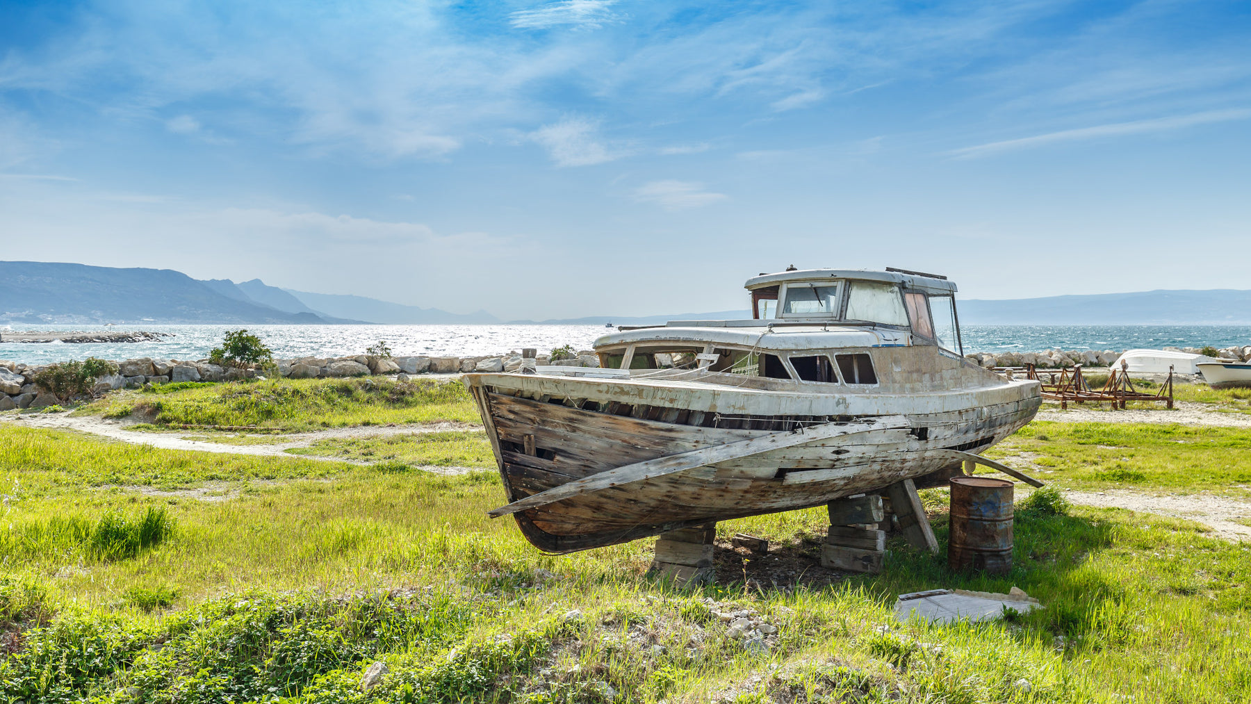 Boat scrapping: a sustainable approach to marine wreck disposal